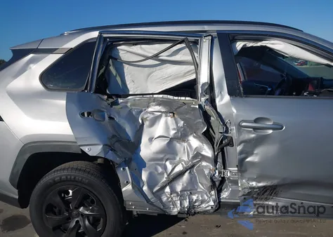 2019 Toyota Rav4 Le z USA, uszkodzony, nr VIN 2T3H1RFV8KW034743